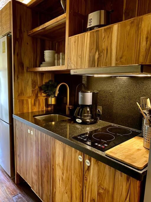 Unique In Playa - Walk To + 5th Avenue Apartamento