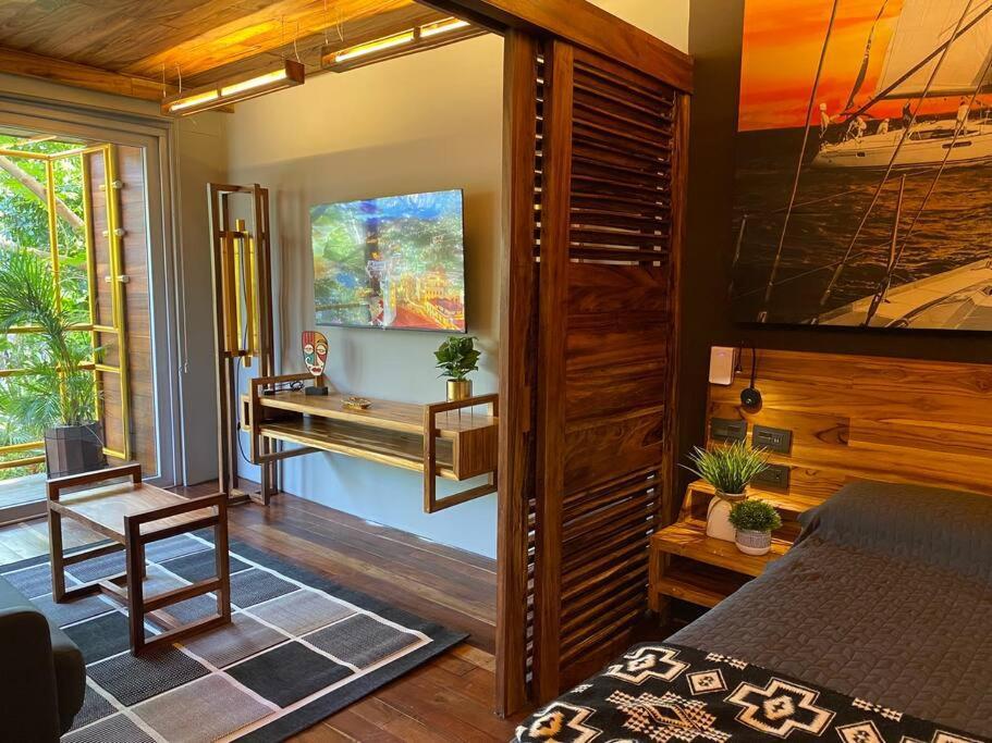 Unique In Playa - Walk To + 5th Avenue Apartamento *